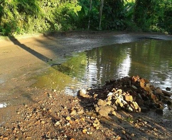 Negligence of PWD pushes Tripura’s life line NH-44 into death trap Negligence of PWD pushes Tripura’s life line NH-44 into death trap